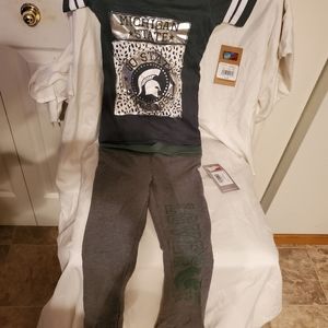 Girls MSU yoga pant/tshirt set